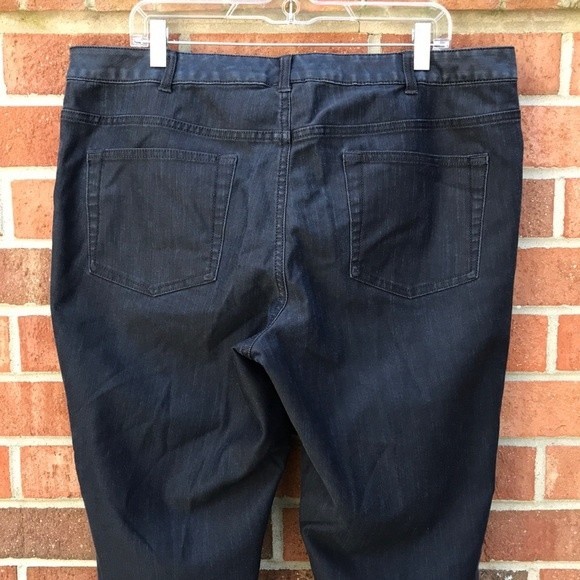 Lands' End Ankle Length Straight Leg Jeans - Picture 7 of 15